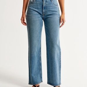 Abercrombie High Rise 90s Relaxed Jeans in 'Medium'